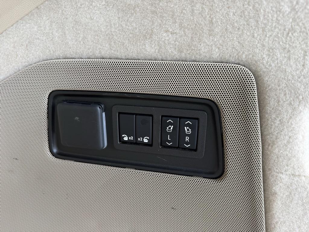 Cadillac Escalade  2024