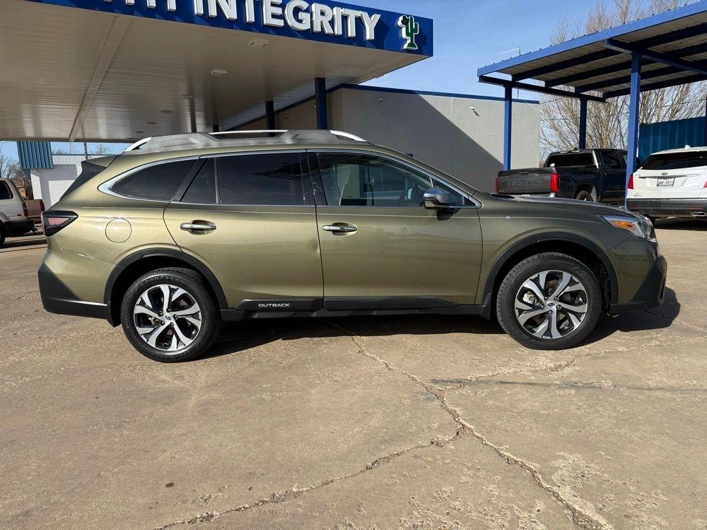Subaru Outback  2021