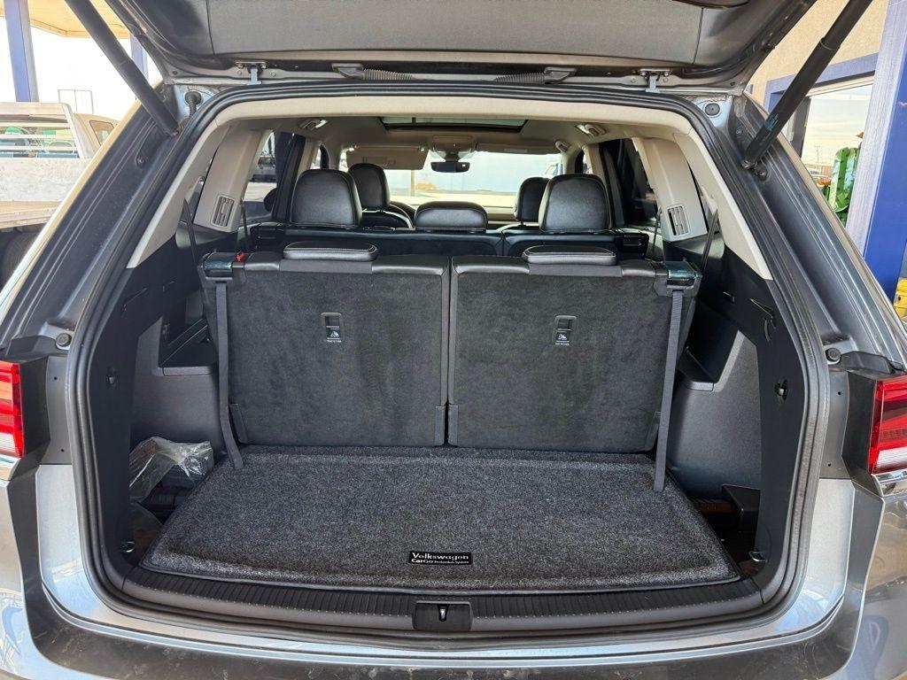 Volkswagen Atlas  2021