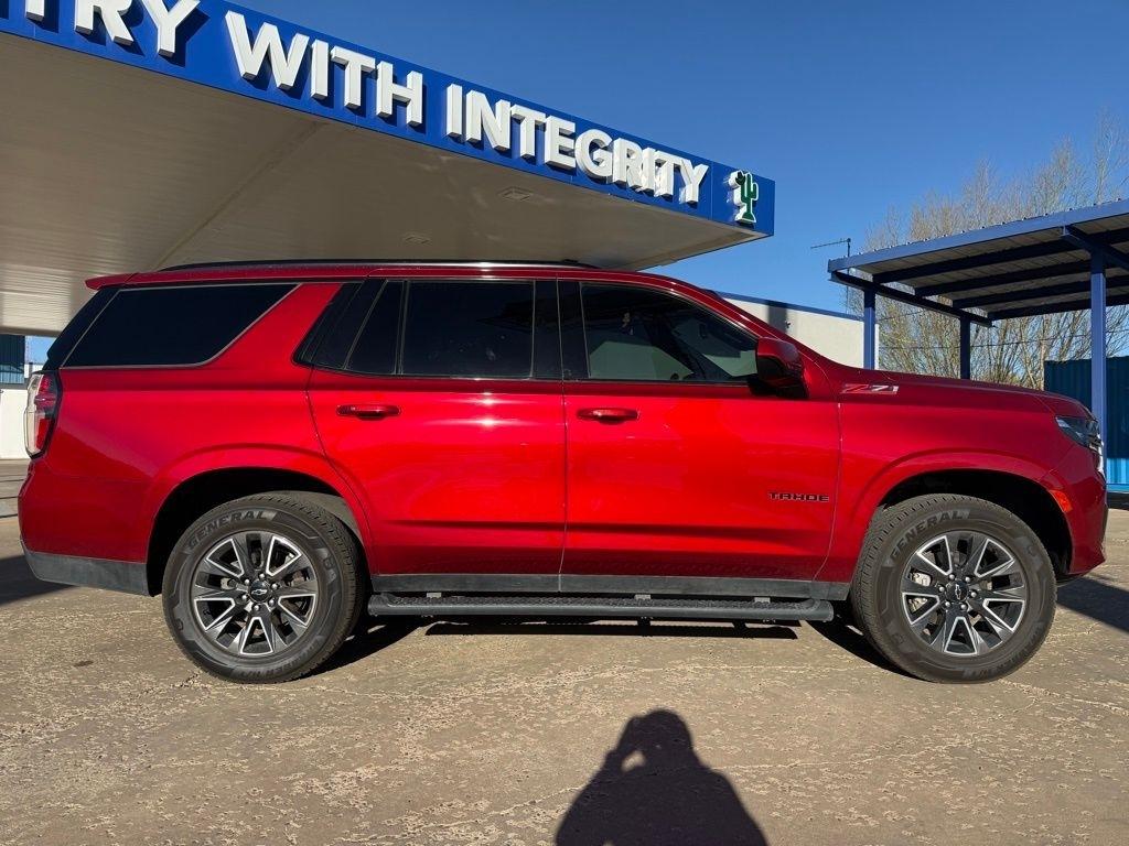 Chevrolet Tahoe  2021