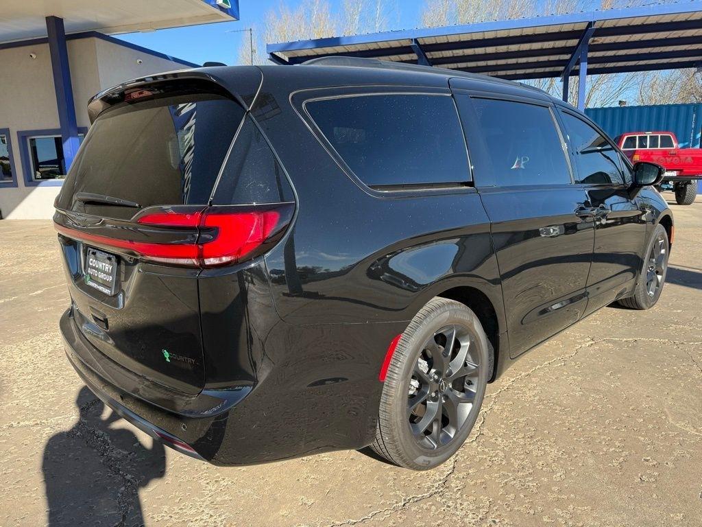 Chrysler Pacifica  2024