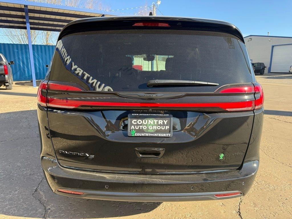 Chrysler Pacifica  2024