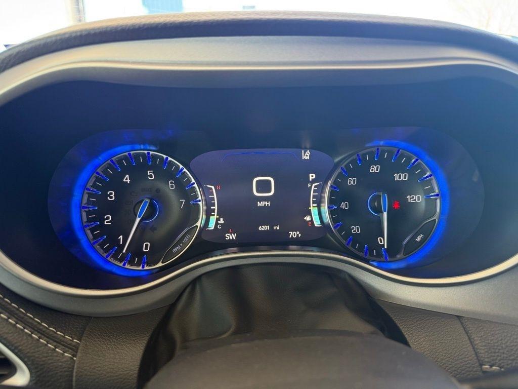 Chrysler Pacifica  2024