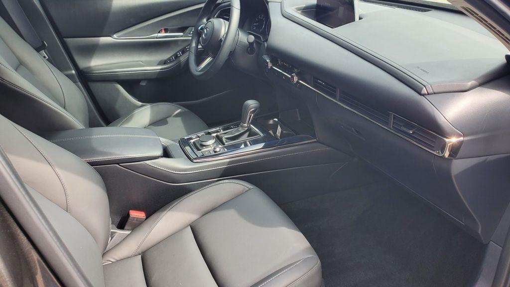 Mazda CX-30  2025