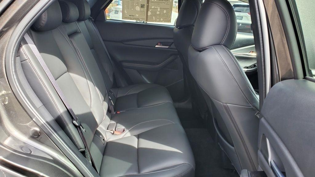 Mazda CX-30  2025