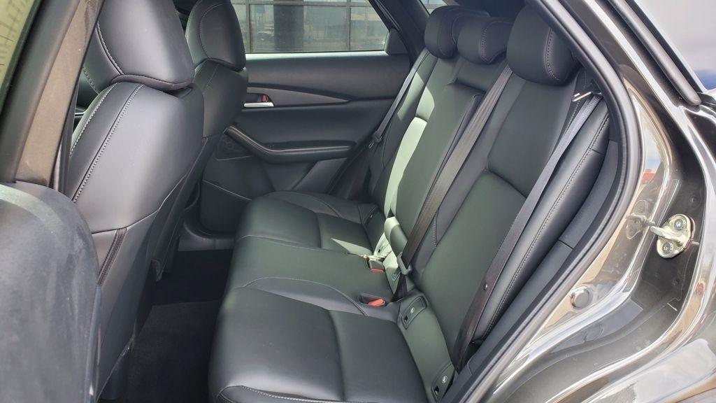 Mazda CX-30  2025