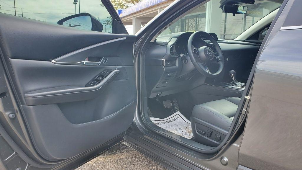 Mazda CX-30  2025