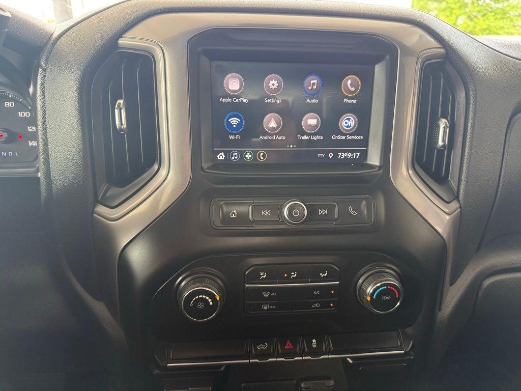 Chevrolet Silverado 1500  2021