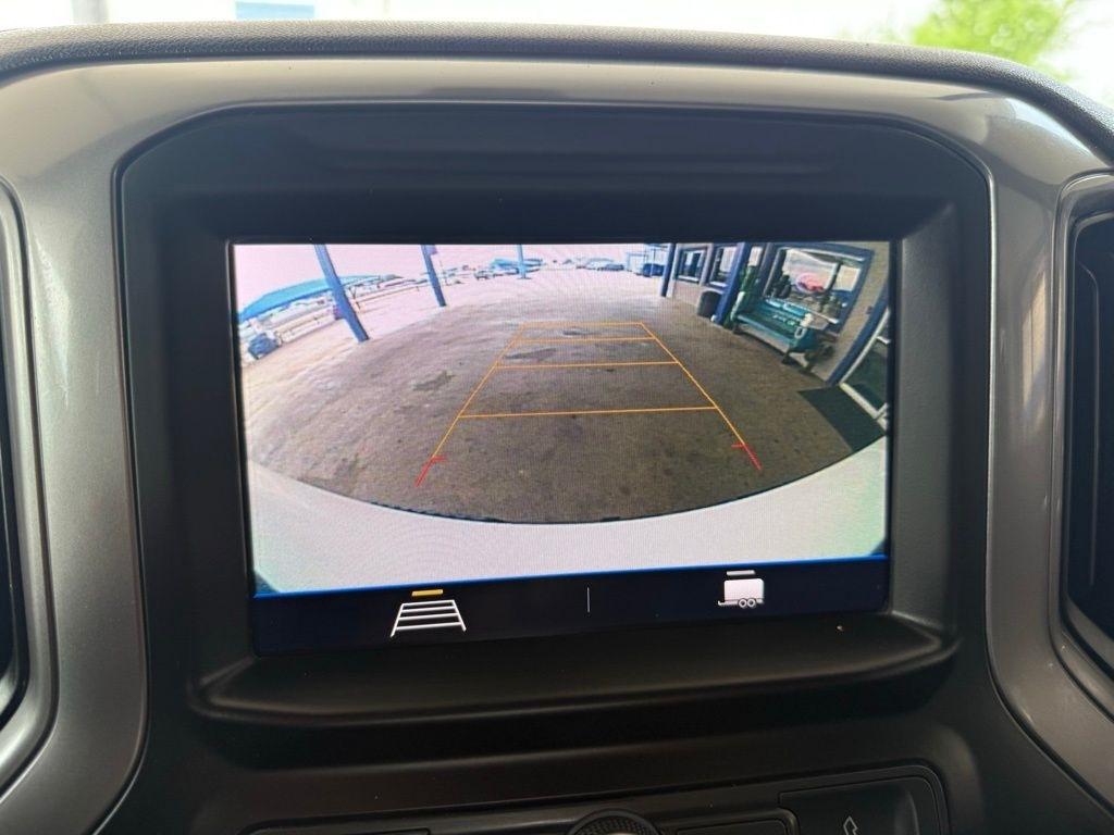 Chevrolet Silverado 1500  2021