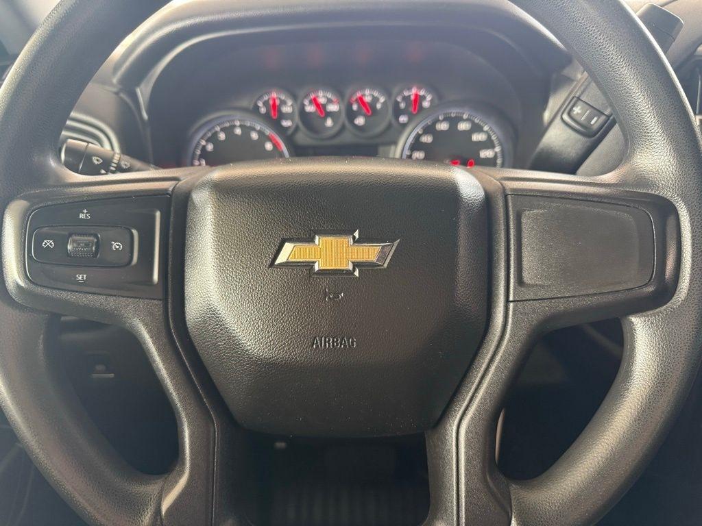 Chevrolet Silverado 1500  2021