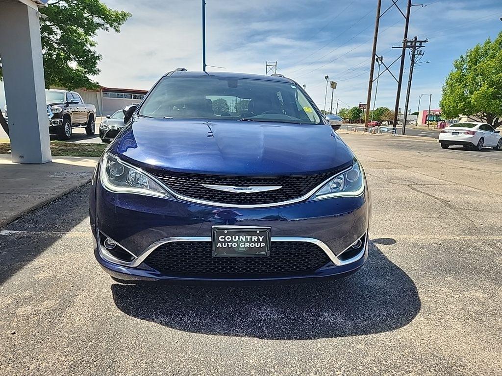 Used 2018 Chrysler Pacifica Limited with VIN 2C4RC1GG9JR320366 for sale in Amarillo, TX