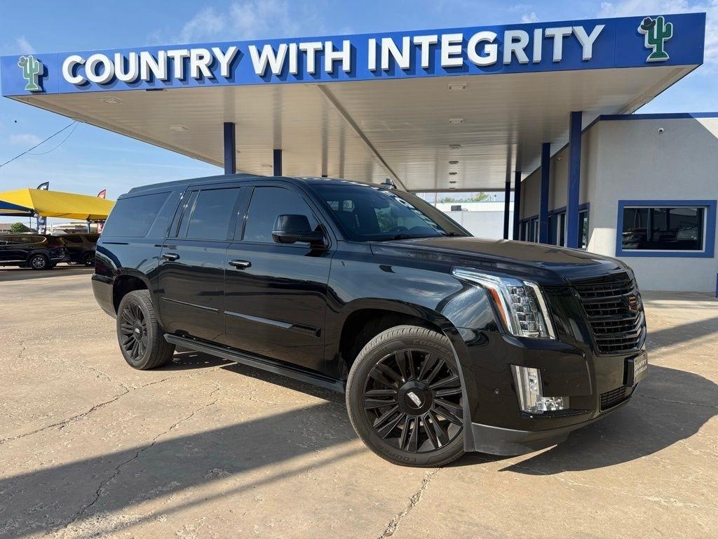 2018 Cadillac Escalade Platinum Edition