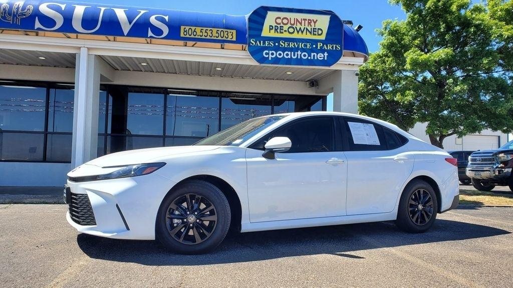 Toyota Camry  2025