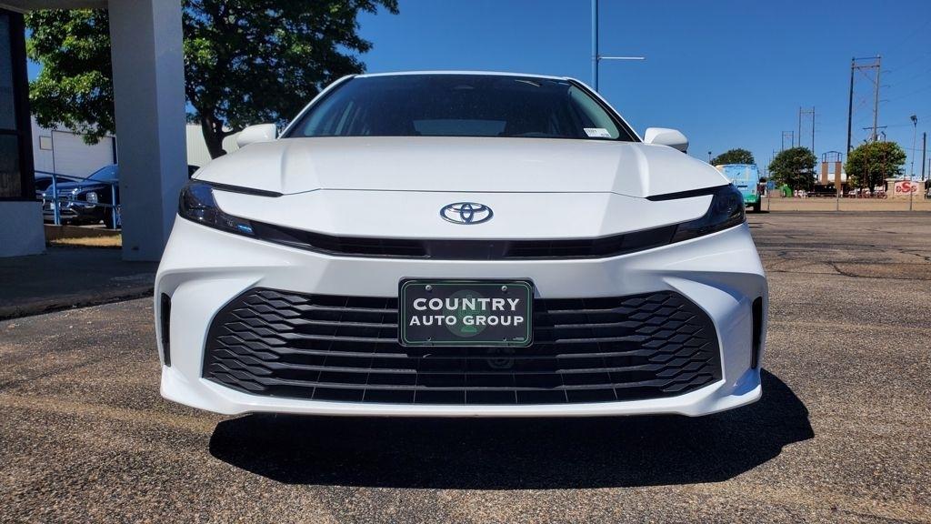 Toyota Camry  2025
