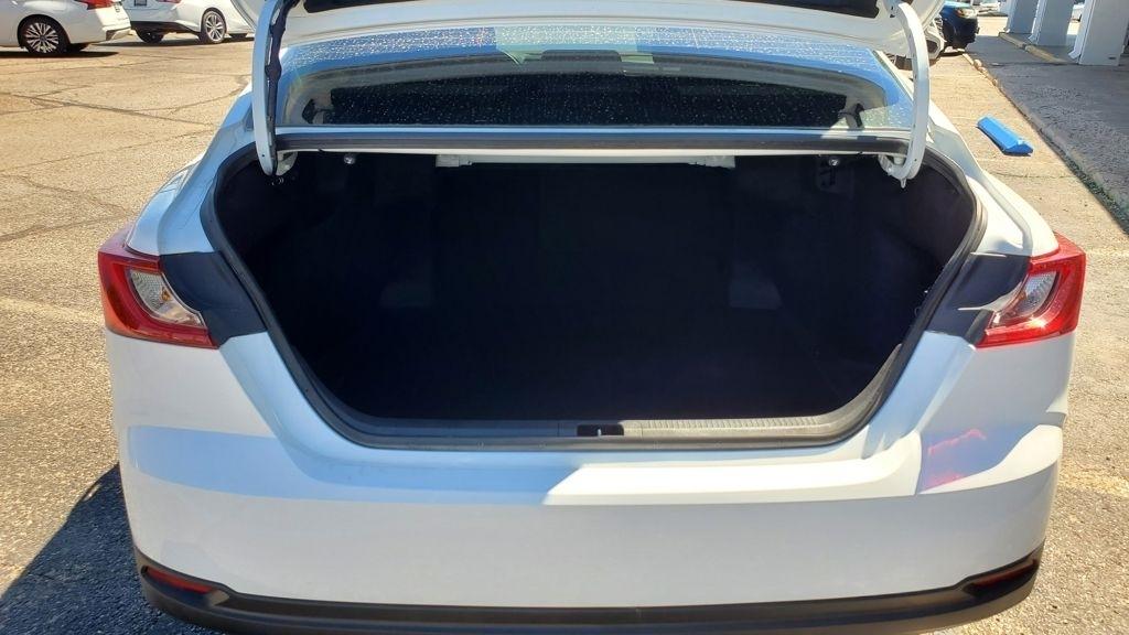 Toyota Camry  2025