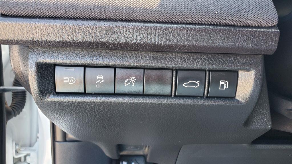 Toyota Camry  2025