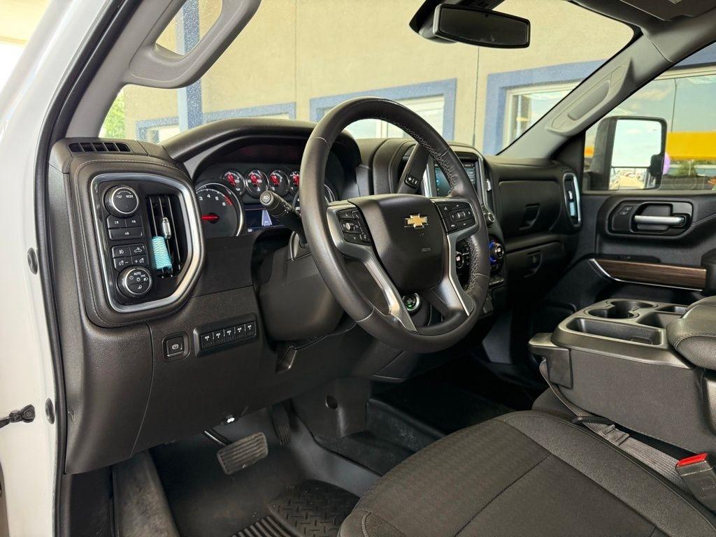 Chevrolet Silverado 2500  2023