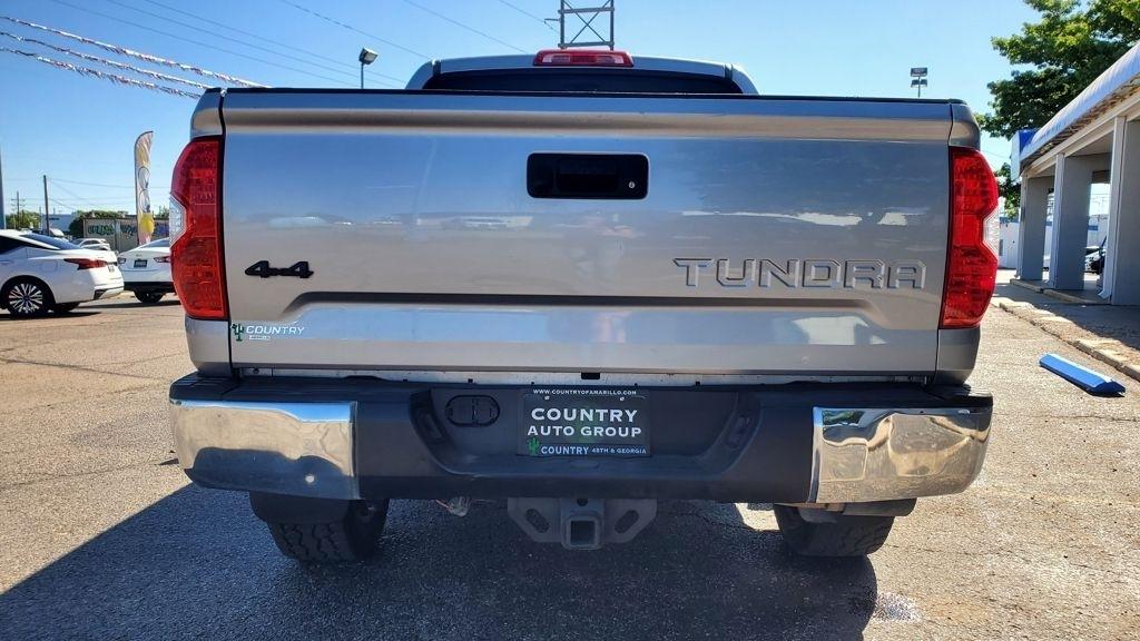 Toyota Tundra  2019