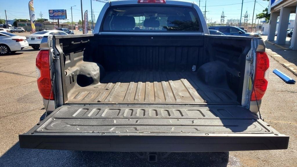 Toyota Tundra  2019