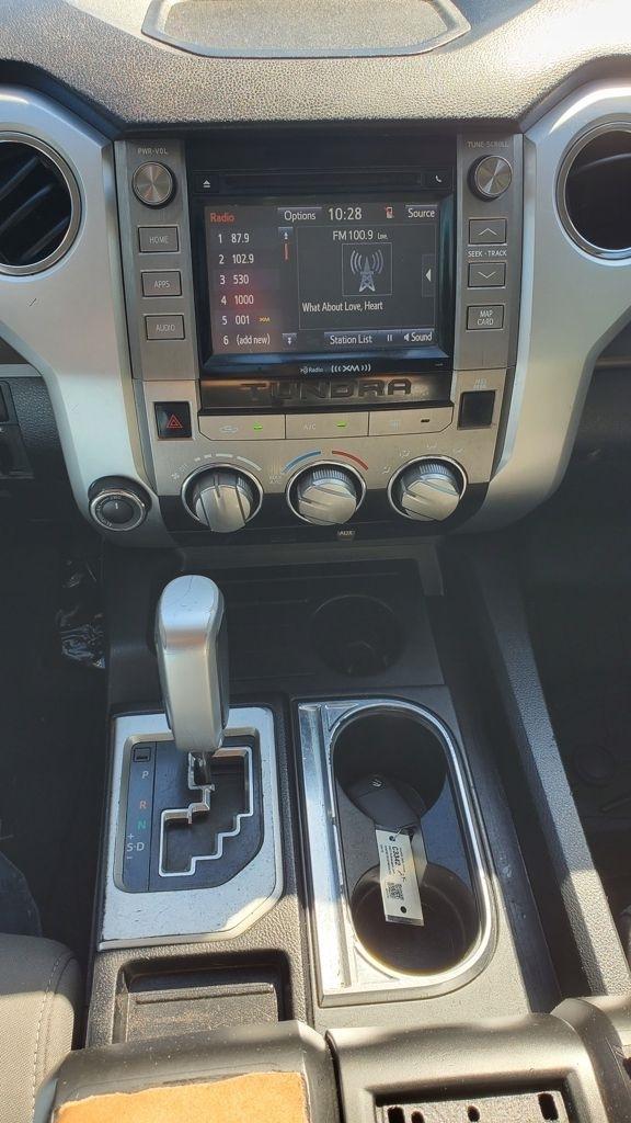 Toyota Tundra  2019