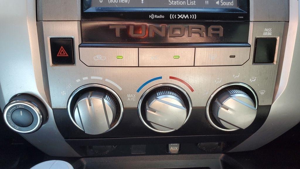 Toyota Tundra  2019