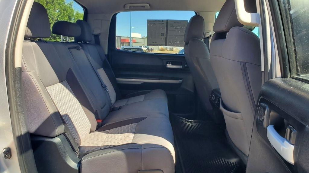 Toyota Tundra  2019