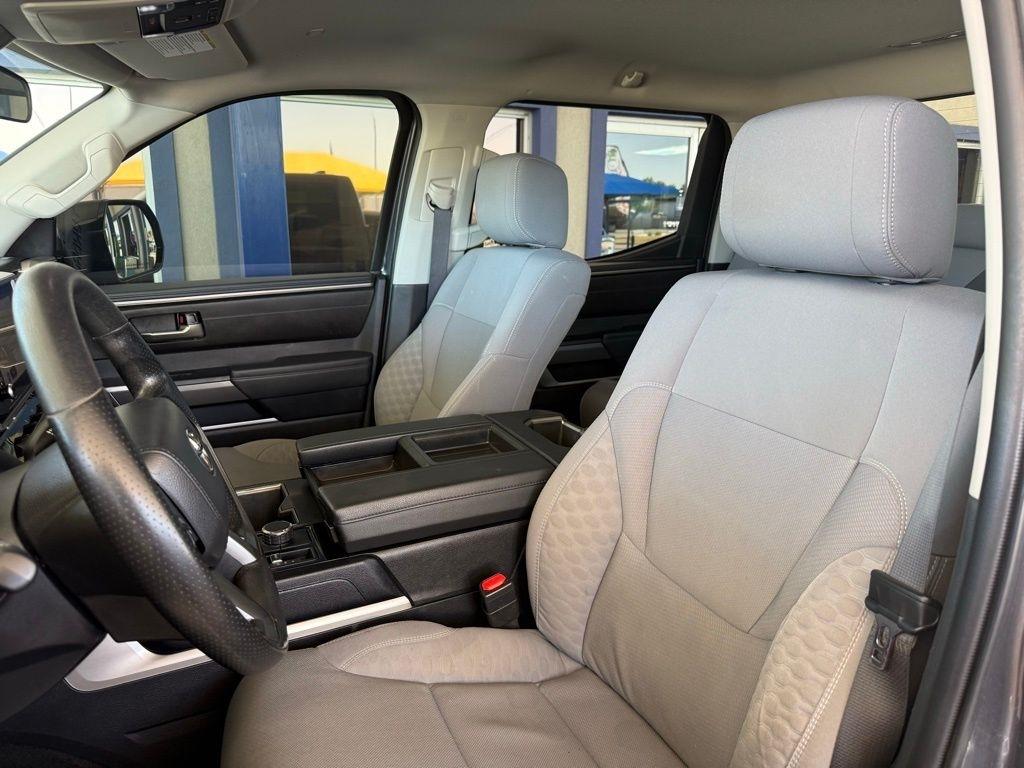 Toyota Tundra  2023