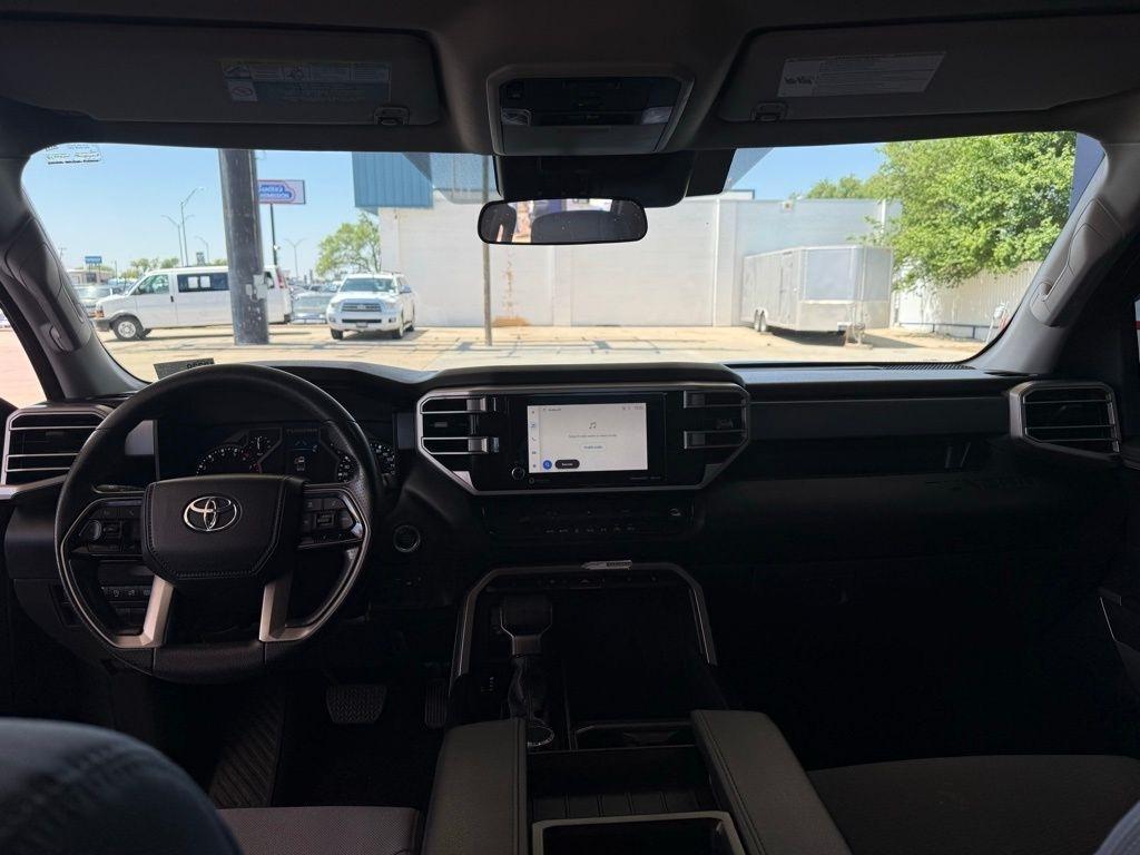 Toyota Tundra  2023