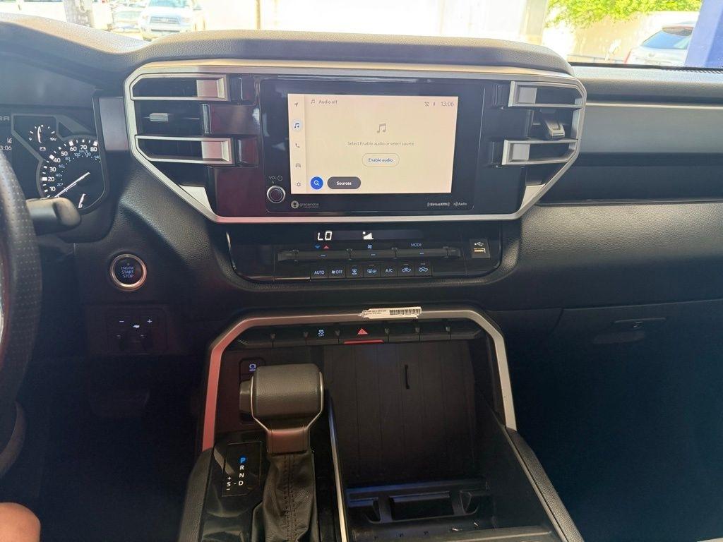 Toyota Tundra  2023