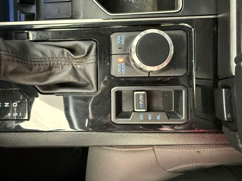 Toyota Tundra  2023