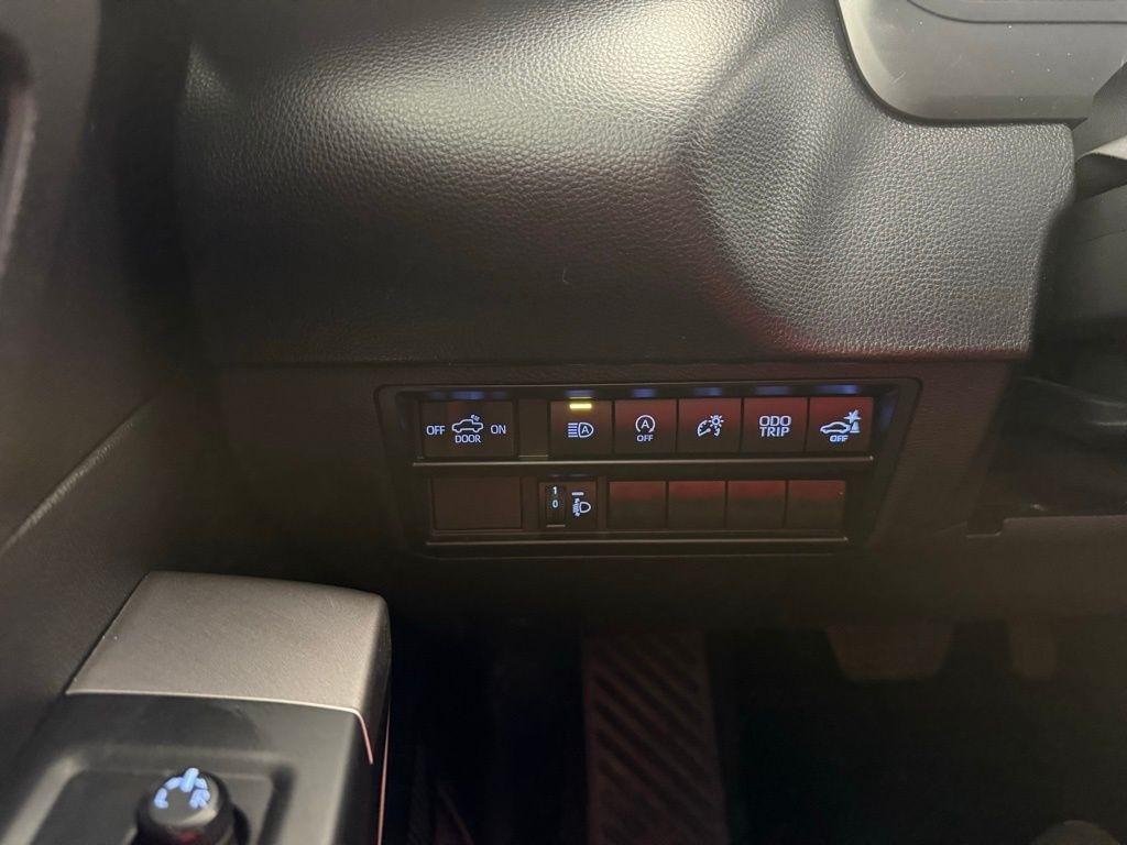 Toyota Tundra  2023