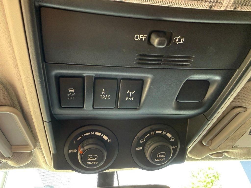 Toyota 4Runner  2015