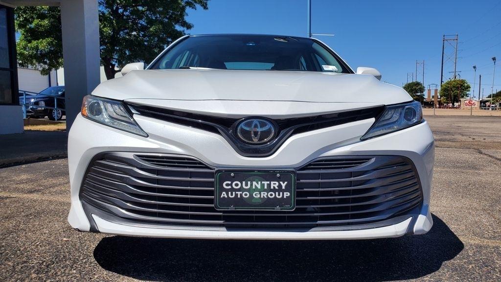 Toyota Camry  2020