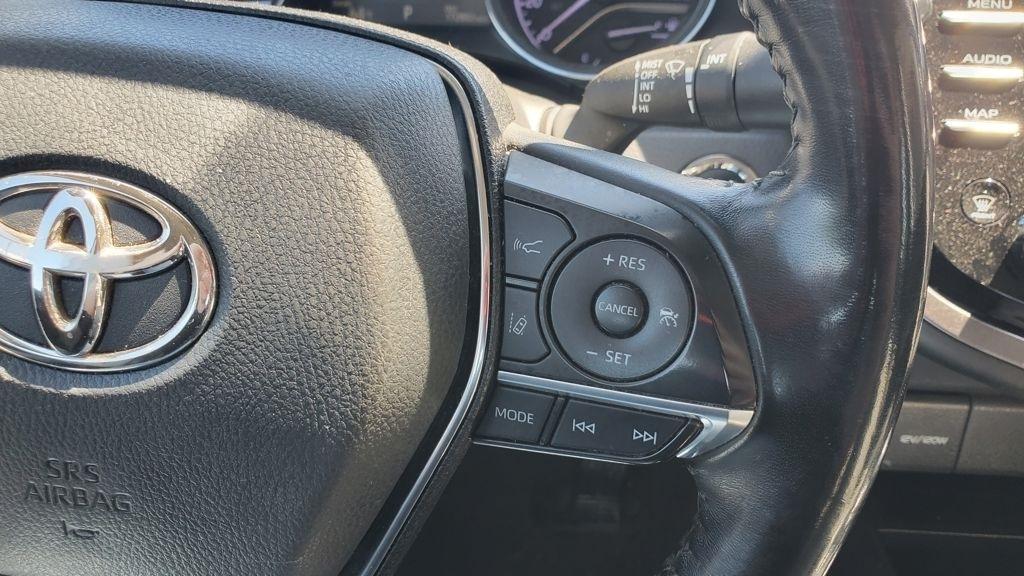 Toyota Camry  2020