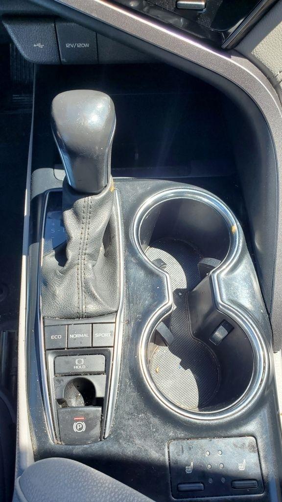 Toyota Camry  2020