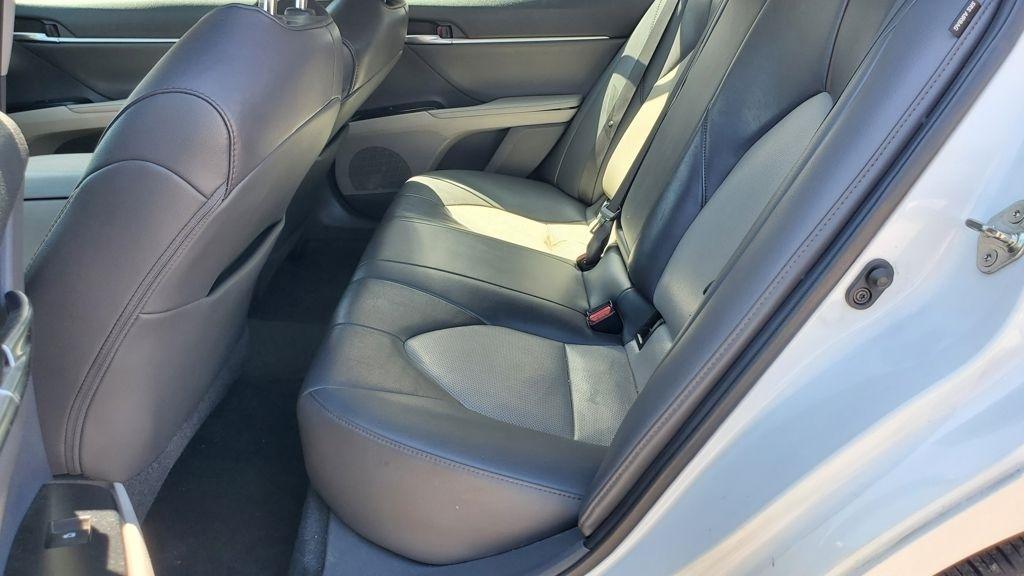 Toyota Camry  2020