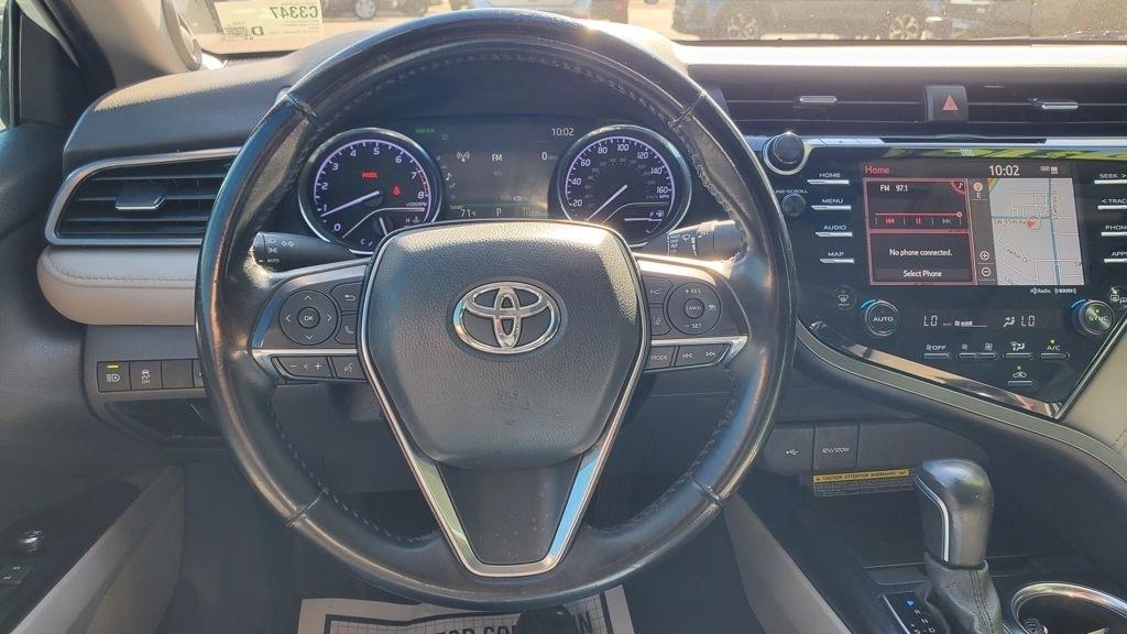 Toyota Camry  2020