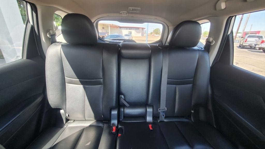 Nissan Rogue  2020