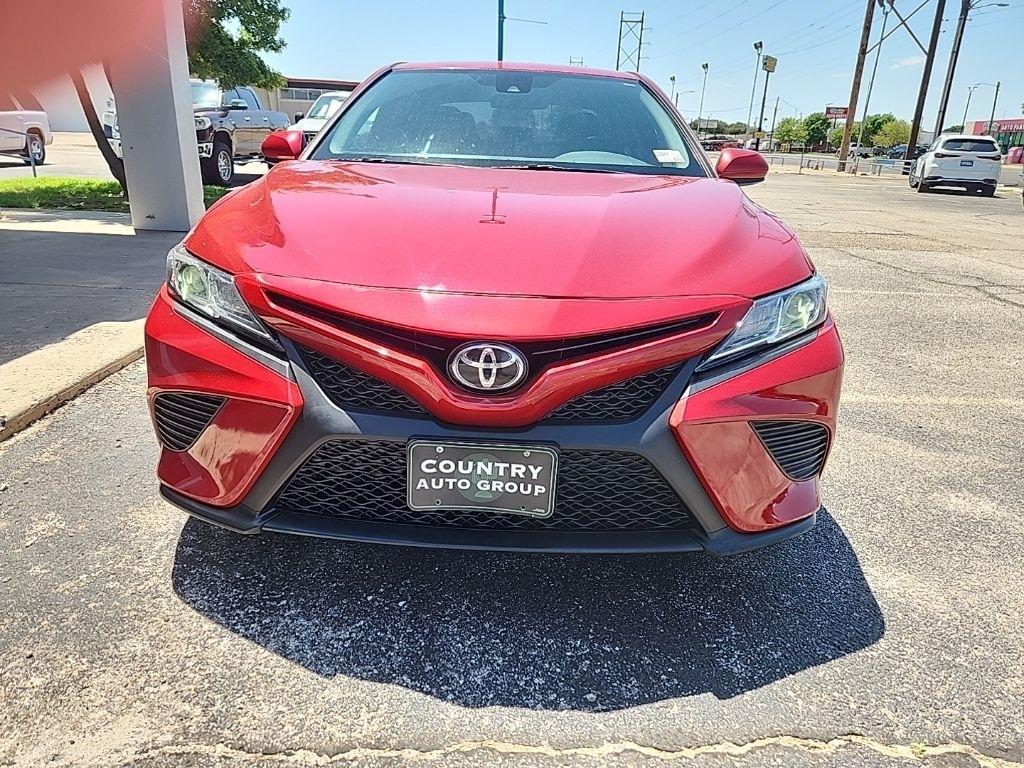 Toyota Camry  2020