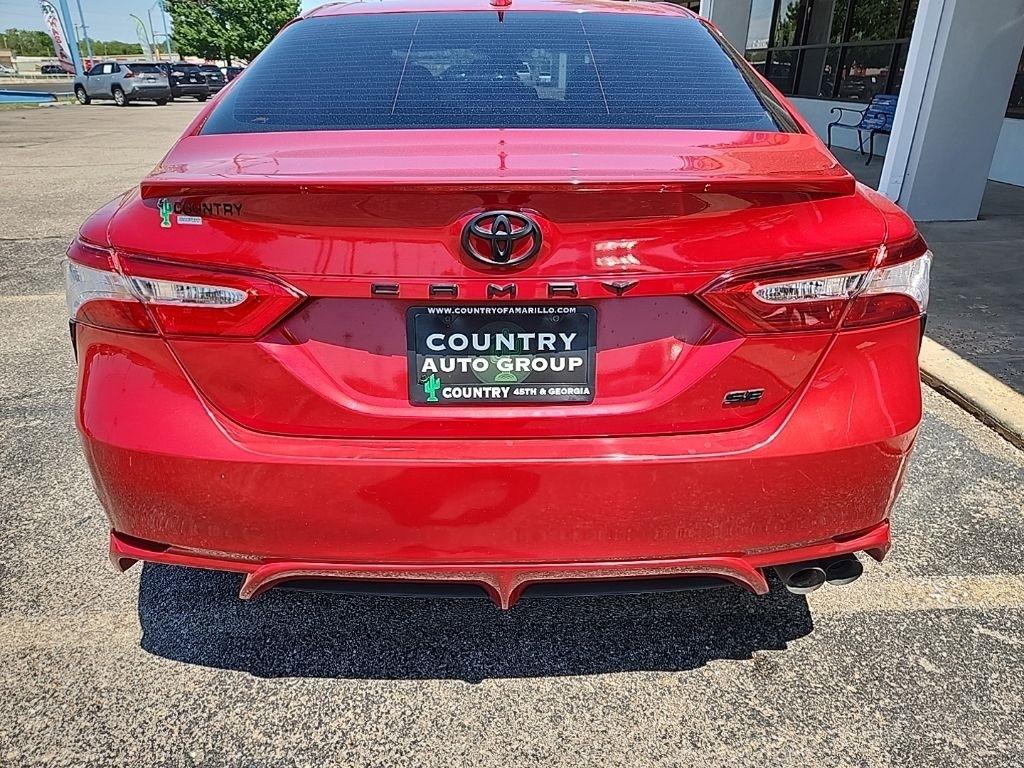 Toyota Camry  2020