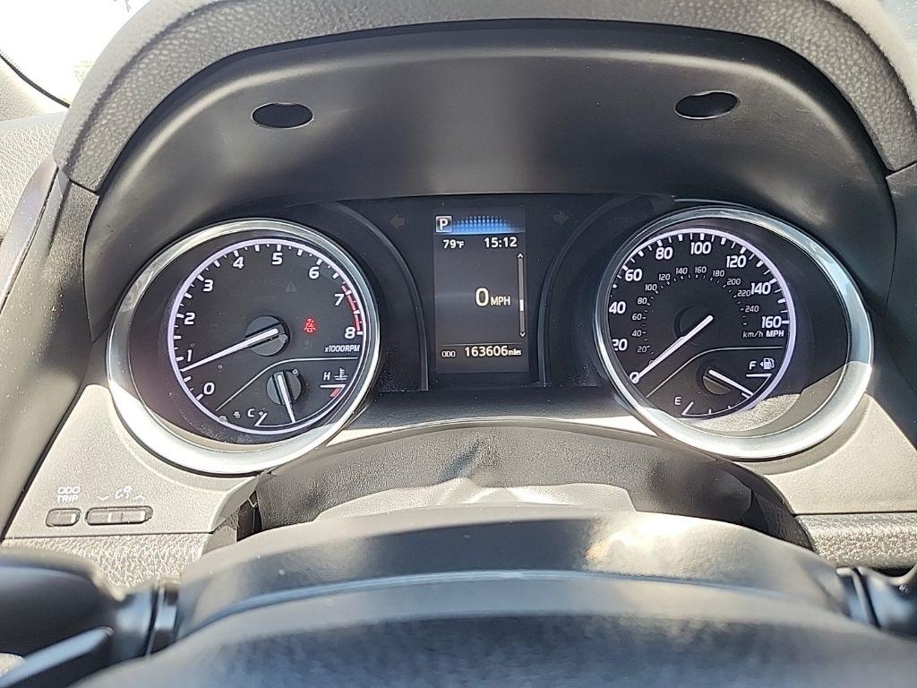 Toyota Camry  2020