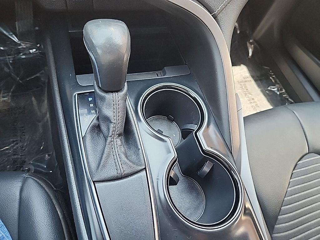 Toyota Camry  2020