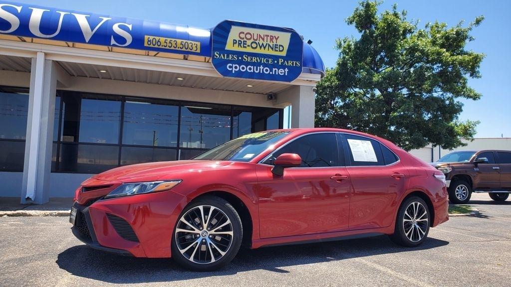 Toyota Camry  2020