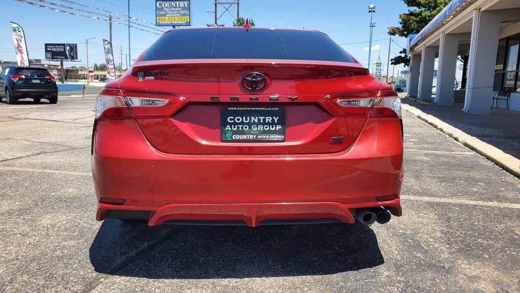 Toyota Camry  2020