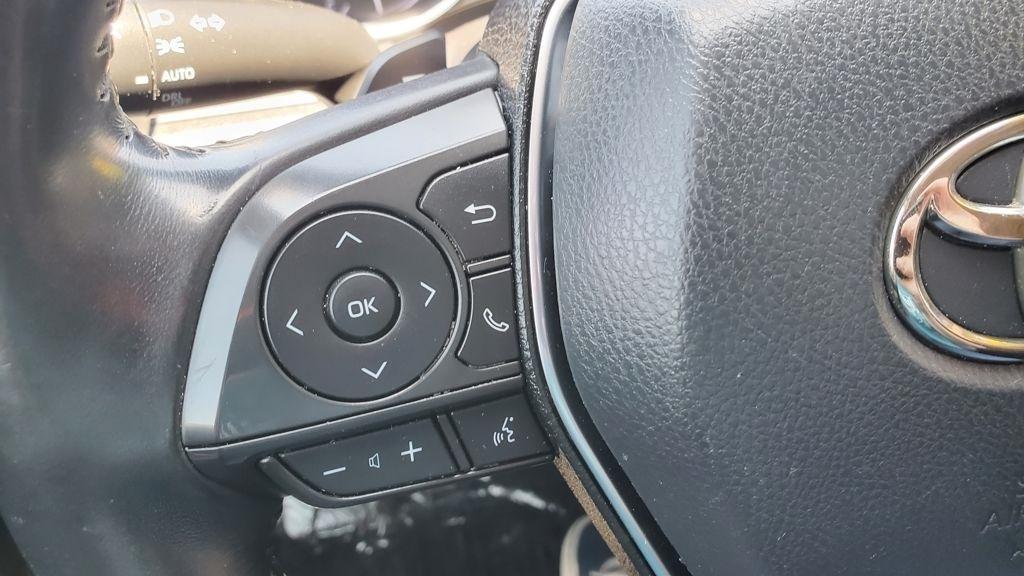 Toyota Camry  2020