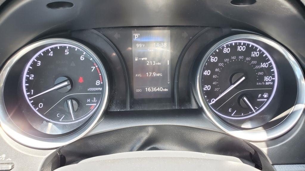 Toyota Camry  2020