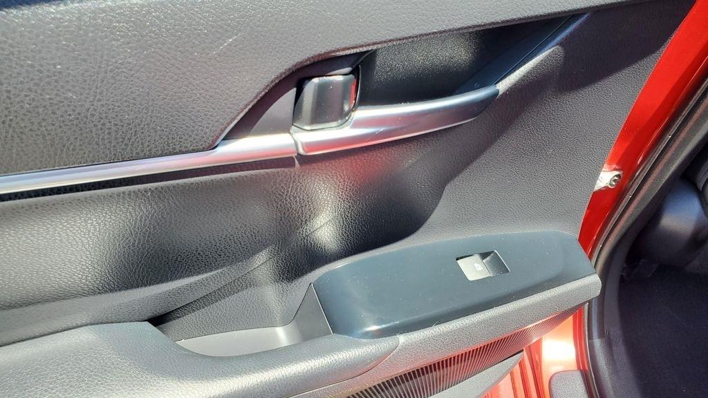 Toyota Camry  2020