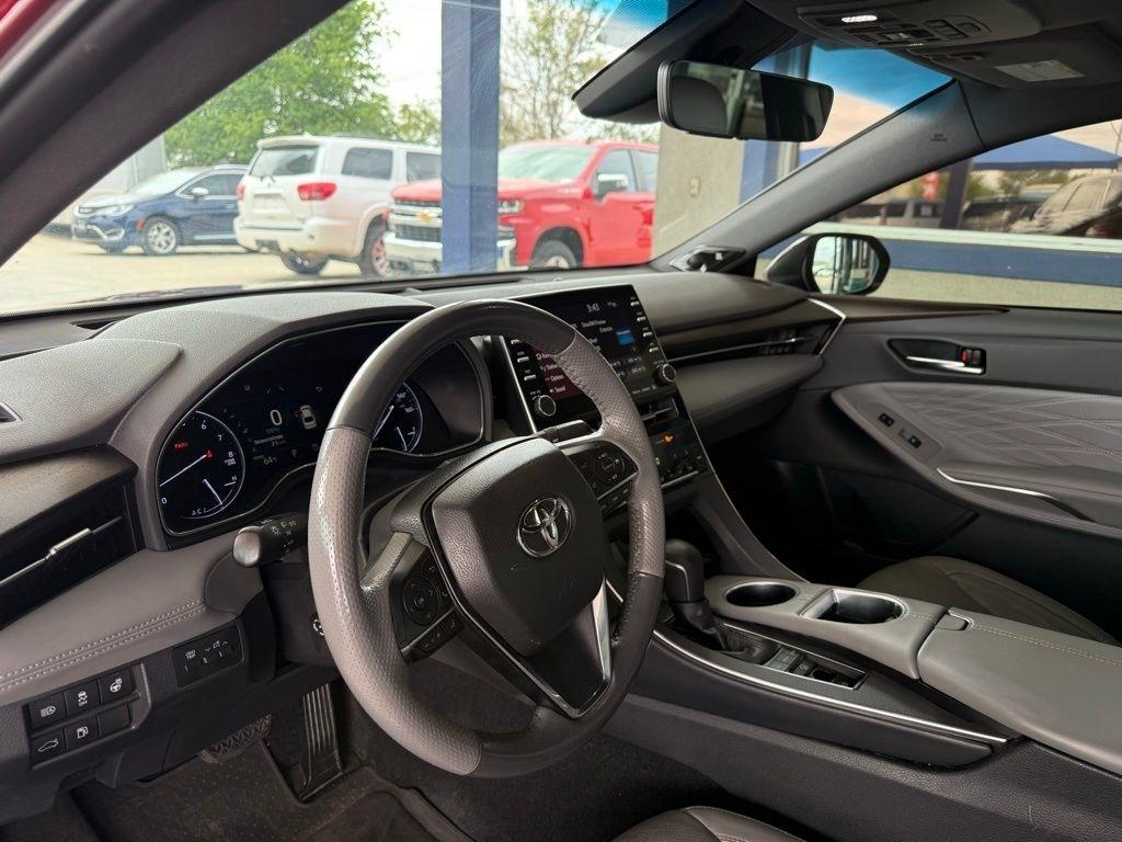Toyota Avalon  2019
