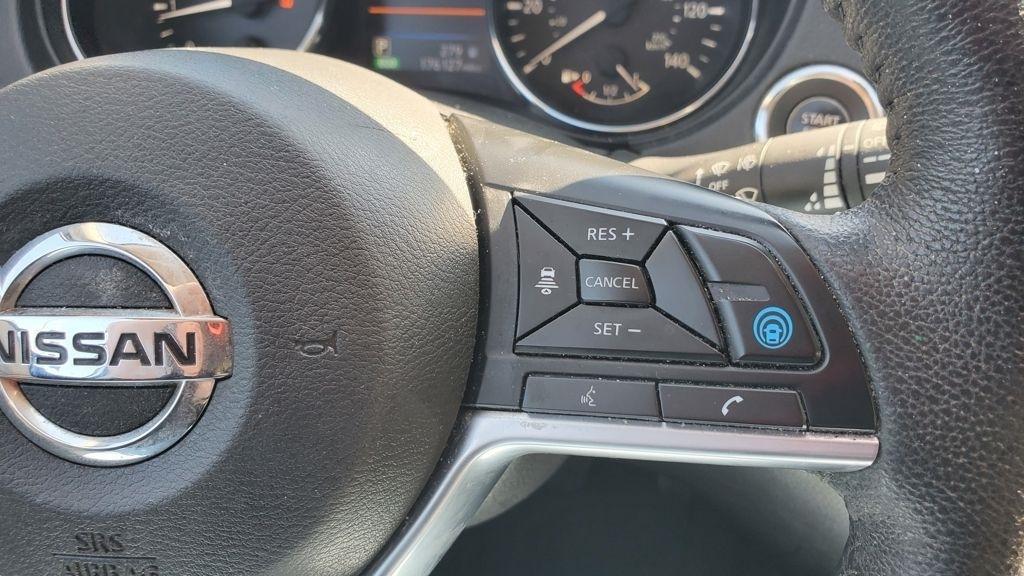 Nissan Rogue  2020