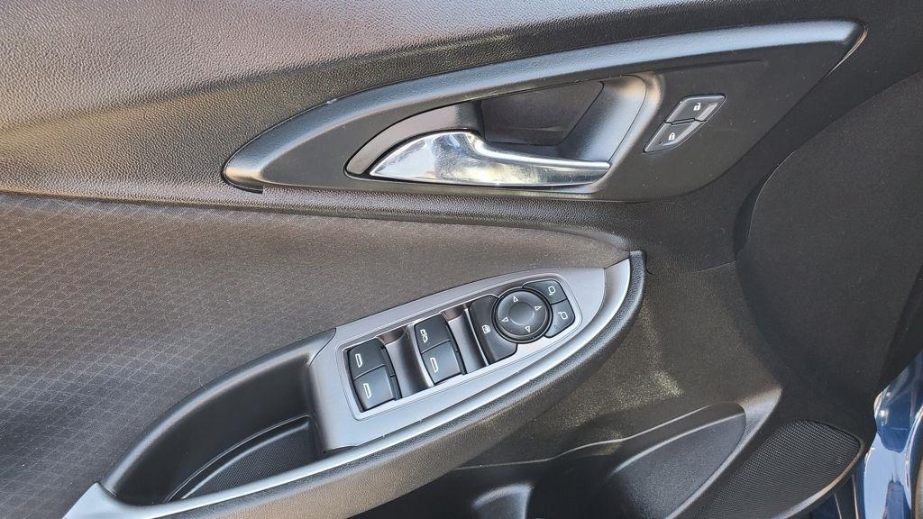 Chevrolet Malibu  2022
